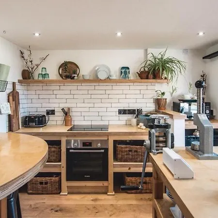Springhill Studio, Brimham Rocks Yorkshire Dales
