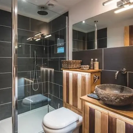 Springhill Studio, Brimham Rocks Yorkshire Dales